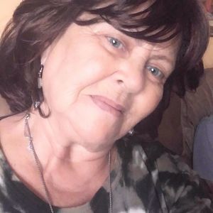 Meet your Posher, Linda